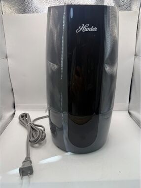 Hunter HHU425 Electric Humidifier 120VAC 60Hz 0.5A Black